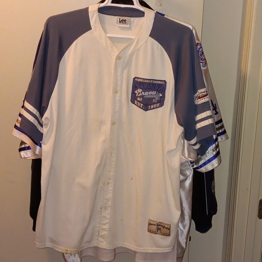 Atlanta Braves shirt 2XL